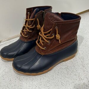Sperry Duck Boots, women’s size 6.5!